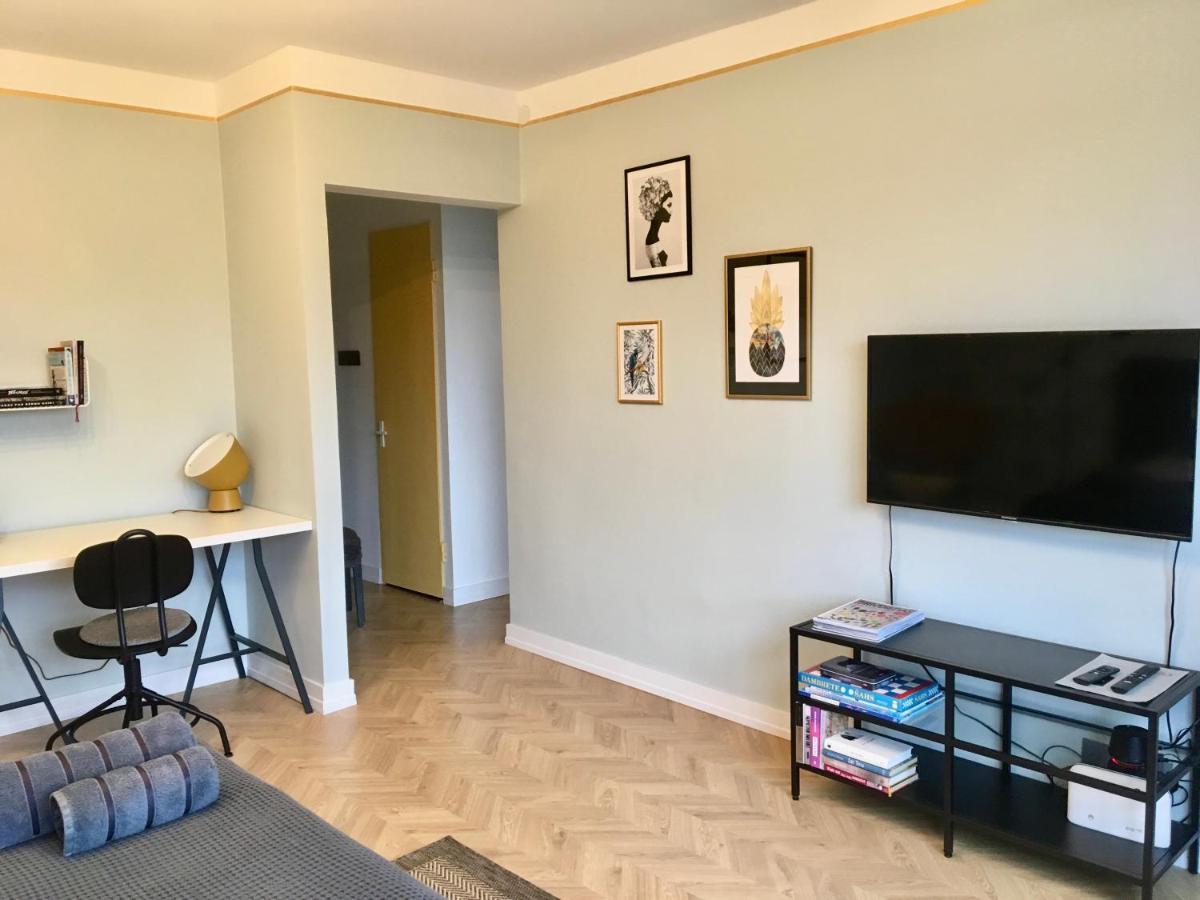 Room 10 Valmiera Exterior foto